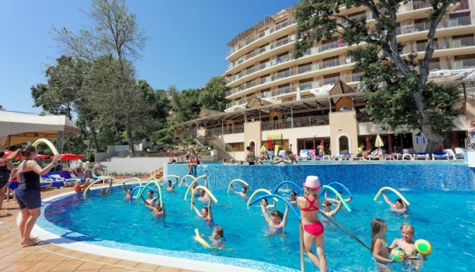 KRISTAL_HOTEL_NISIPURILE_DE_AUR_BULGARIA_AIR_TOUR_TRAVEL